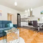 6 Bedroom Amazing In Semesterbostad *