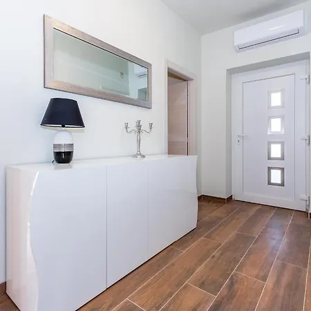 6 Bedroom Amazing In